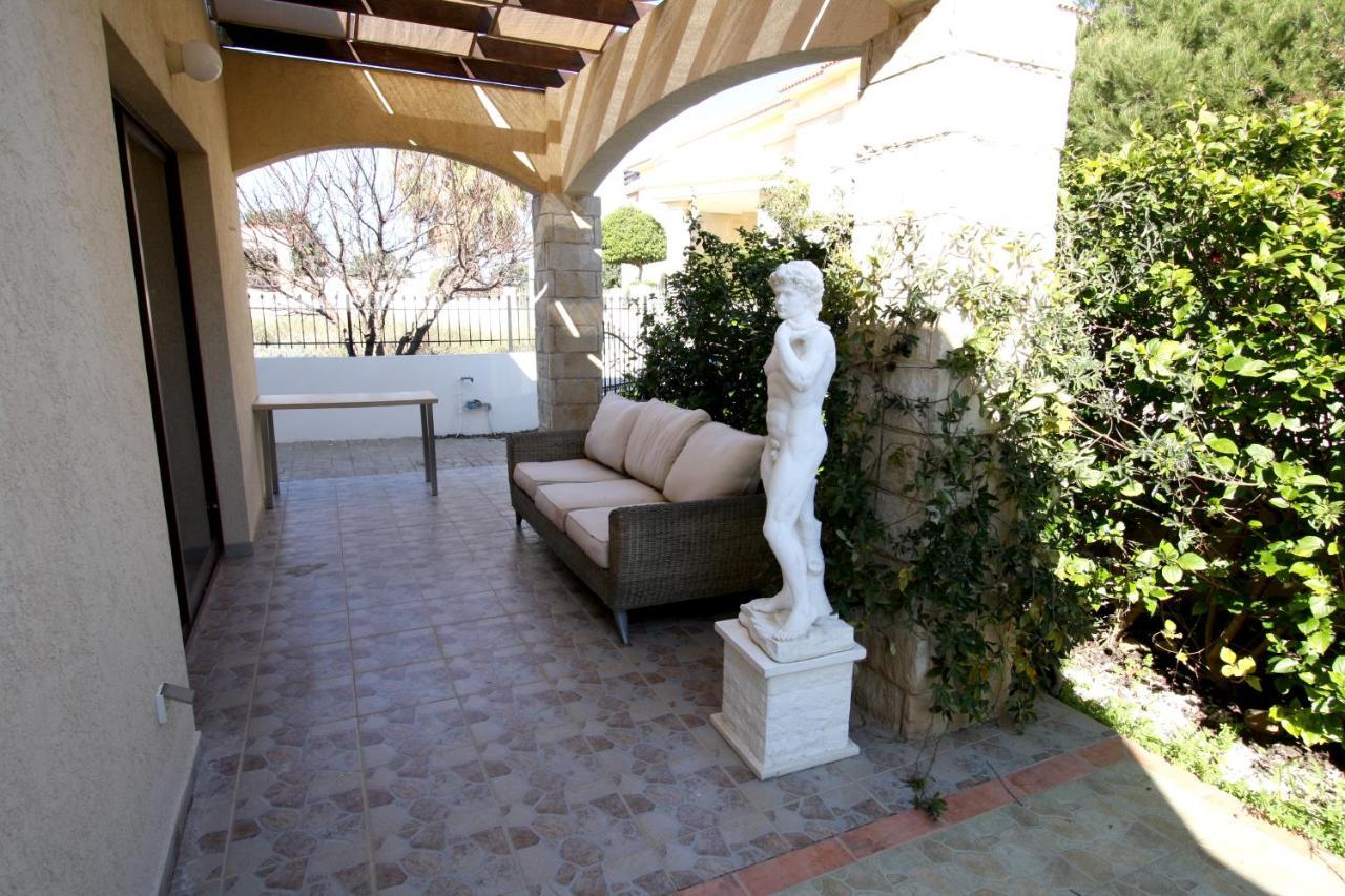 Amathousia Villa With Private Pool And Sea View Pissouri Exterior photo